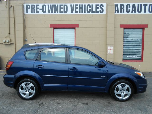 Pontiac Vibe 2005 photo 4