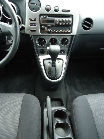 Pontiac Vibe 2007 photo 1