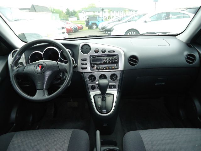 Pontiac Vibe 2007 photo 4