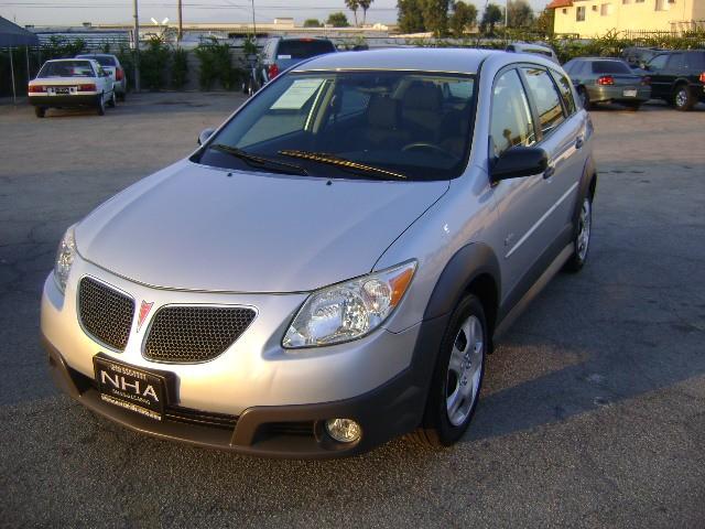 Pontiac Vibe 2007 photo 2
