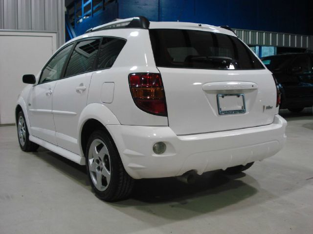 Pontiac Vibe 2007 photo 3