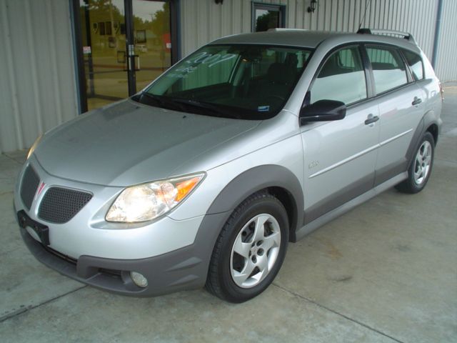Pontiac Vibe 2007 photo 2