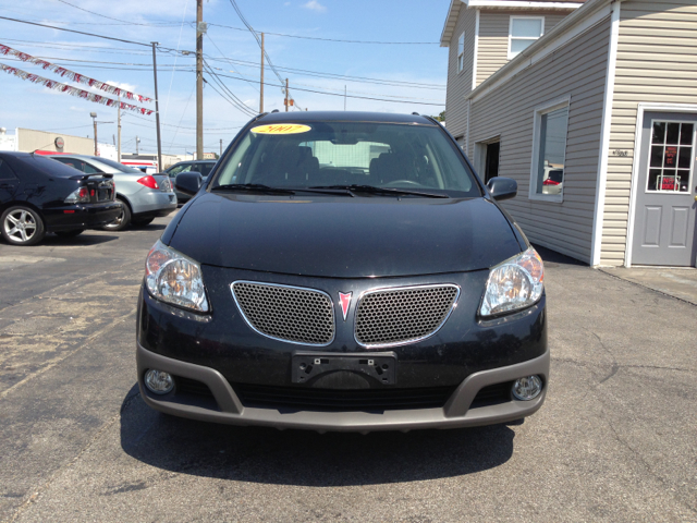Pontiac Vibe 2007 photo 1
