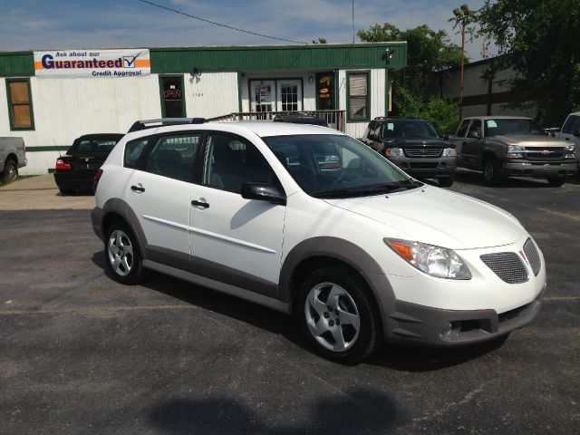Pontiac Vibe 2008 photo 2