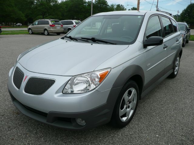 Pontiac Vibe 2008 photo 2