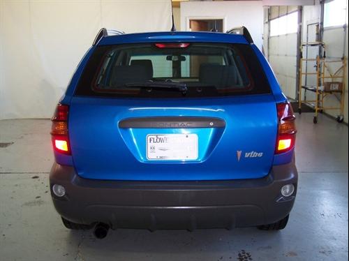 Pontiac Vibe 2008 photo 2