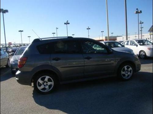 Pontiac Vibe 2008 photo 2