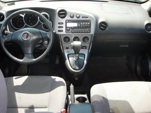 Pontiac Vibe 2008 photo 2