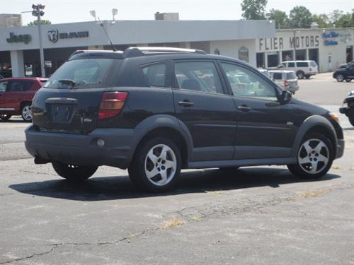 Pontiac Vibe 2008 photo 3