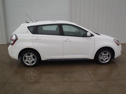 Pontiac Vibe 2009 photo 1