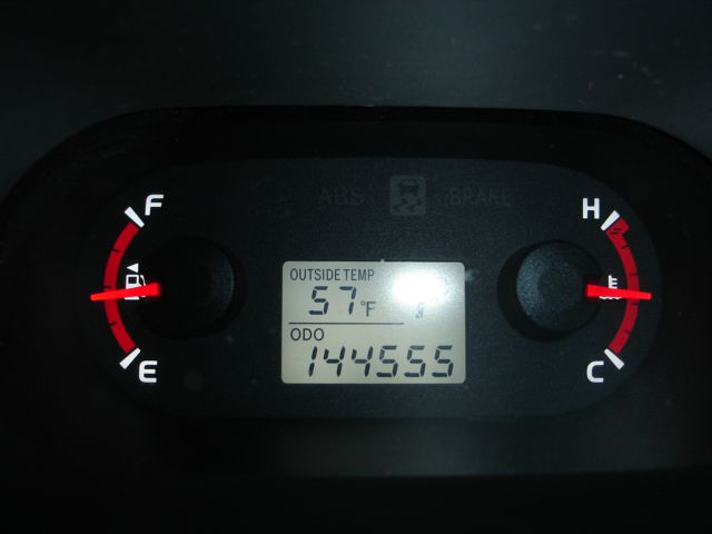 Pontiac Vibe 2009 photo 18