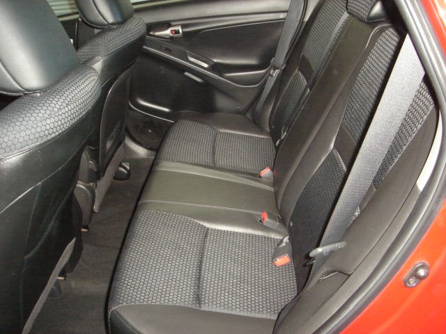 Pontiac Vibe 2009 photo 19