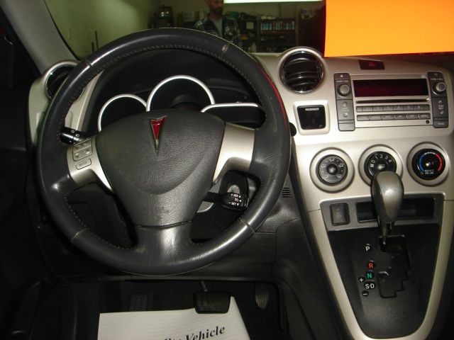 Pontiac Vibe 2009 photo 21