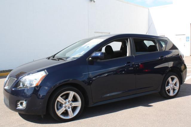 Pontiac Vibe 2009 photo 2