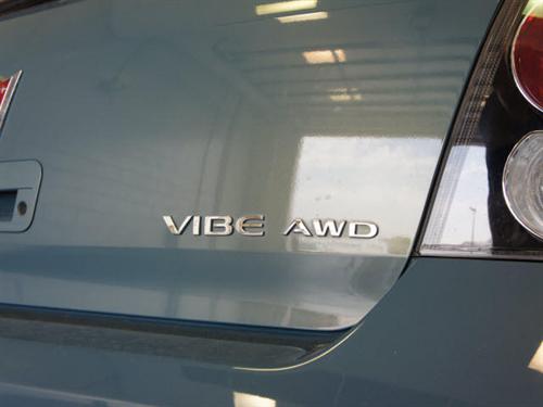 Pontiac Vibe 2009 photo 2