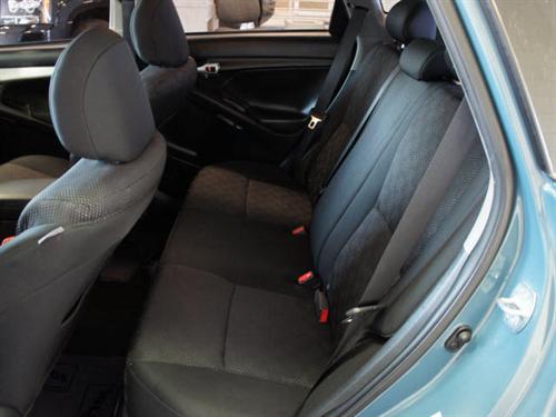 Pontiac Vibe 2009 photo 3