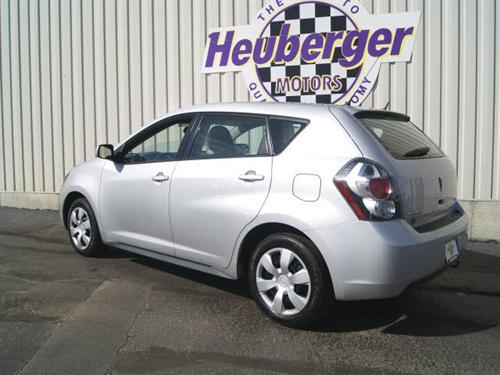 Pontiac Vibe 2009 photo 2