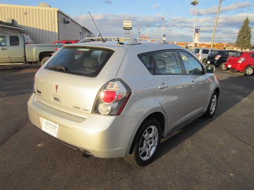 Pontiac Vibe 2009 photo 4