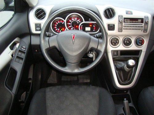 Pontiac Vibe 2009 photo 1