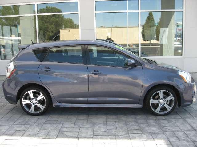 Pontiac Vibe 2009 photo 1