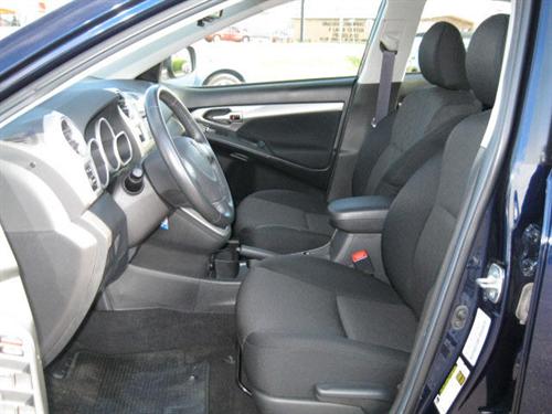 Pontiac Vibe 2009 photo 2