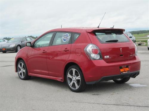 Pontiac Vibe 2009 photo 1