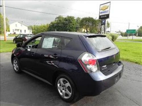 Pontiac Vibe 2009 photo 2