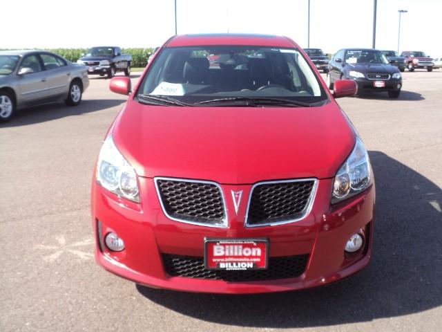 Pontiac Vibe 2009 photo 1