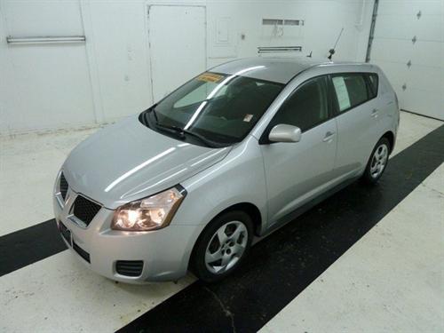 Pontiac Vibe 2009 photo 1