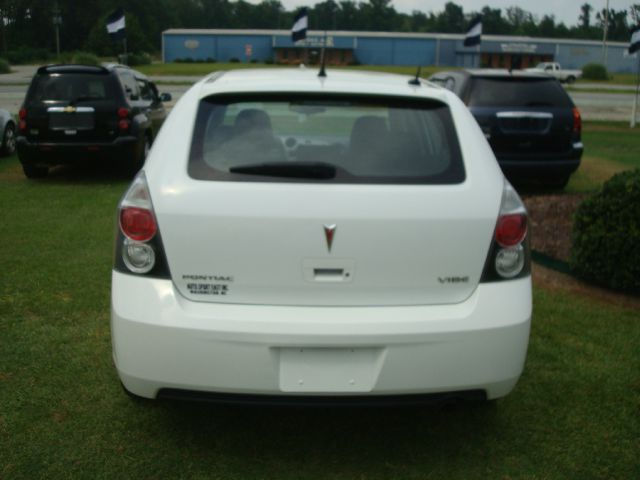 Pontiac Vibe 2009 photo 4