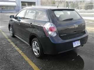 Pontiac Vibe 2009 photo 2