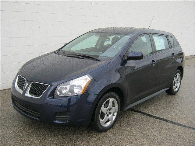 Pontiac Vibe XLT Pickup 4D 5 1/2 Ft Sport Utility