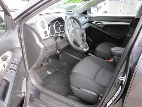 Pontiac Vibe 2009 photo 1