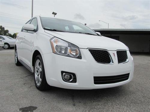 Pontiac Vibe 2009 photo 1