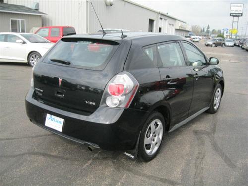 Pontiac Vibe 2009 photo 1