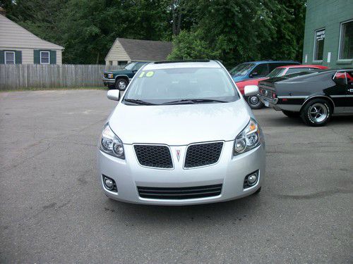 Pontiac Vibe 2010 photo 16