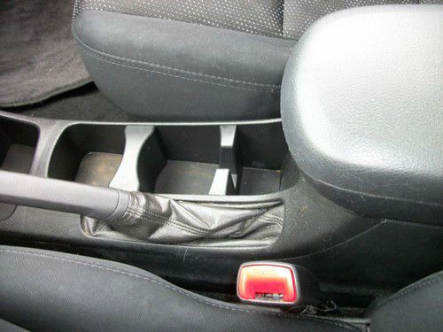 Pontiac Vibe 2010 photo 7