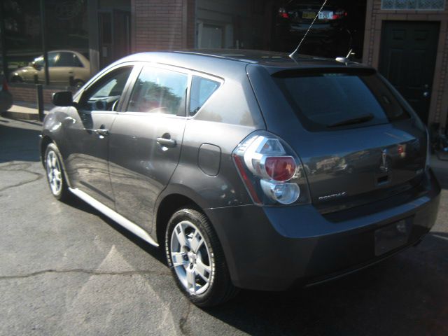 Pontiac Vibe 2010 photo 4