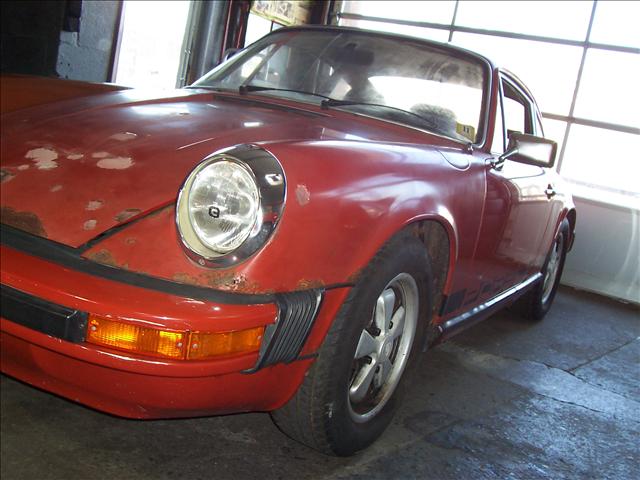 Porsche 911 1974 photo 1