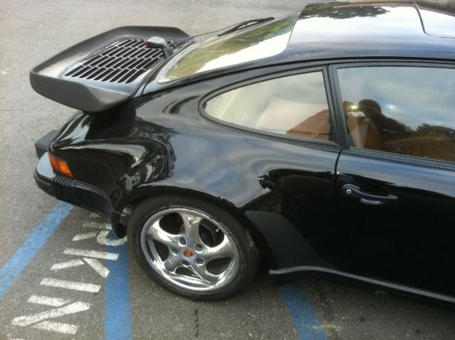 Porsche 911 1977 photo 2