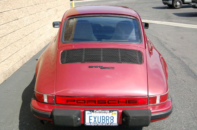 Porsche 911 1982 photo 0