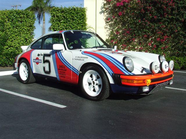 Porsche 911 1983 photo 0