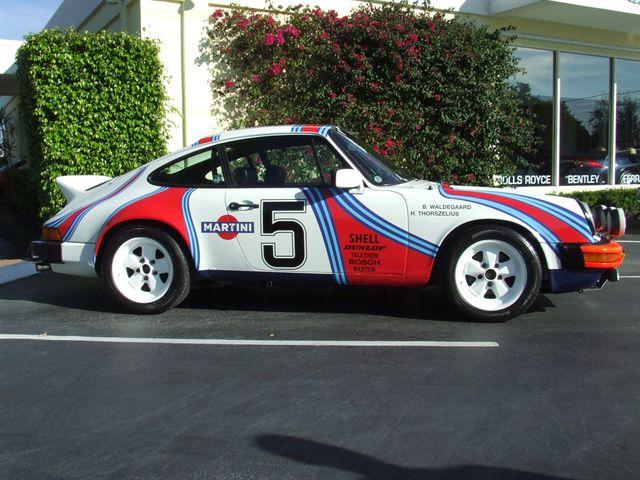 Porsche 911 1983 photo 1