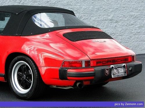 Porsche 911 1983 photo 4