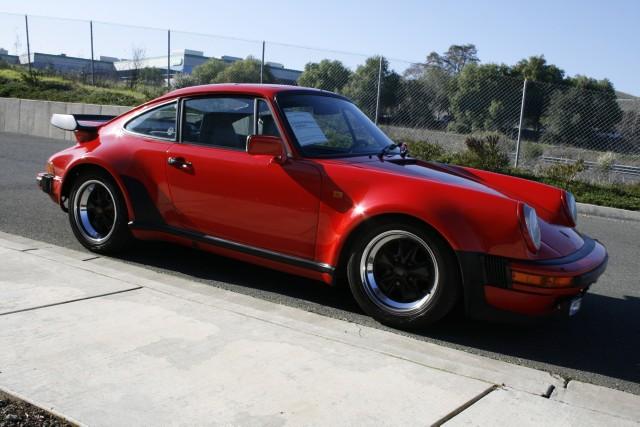 Porsche 911 1983 photo 4