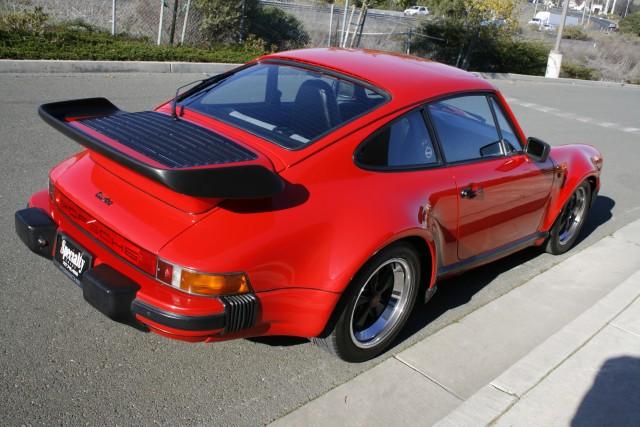 Porsche 911 1983 photo 5