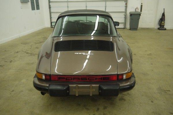 Porsche 911 1983 photo 4