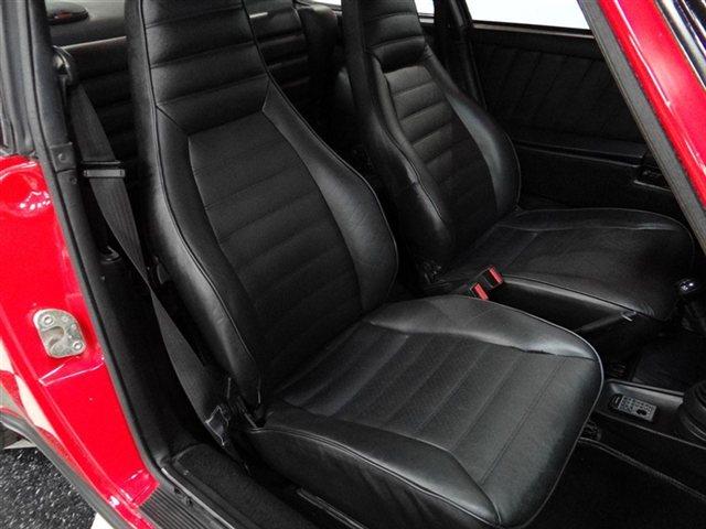 Porsche 911 1984 photo 15