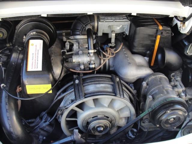 Porsche 911 1985 photo 4