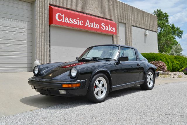 Porsche 911 1986 photo 10